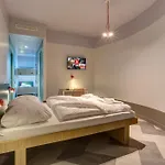 Meininger Hotel Paris Porte De Vincennes