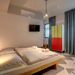 Meininger Hotel Paris Porte De Vincennes