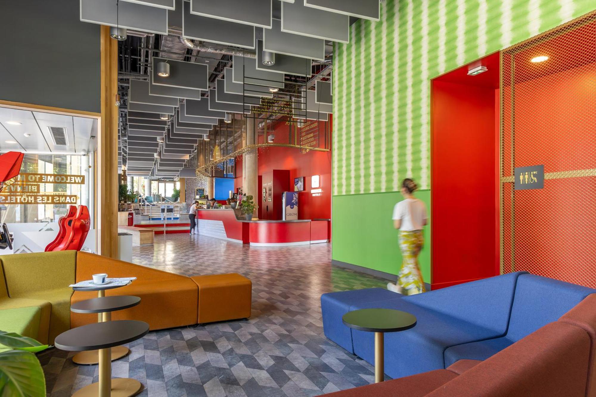 Meininger Porte De Vincennes Hotel Paris