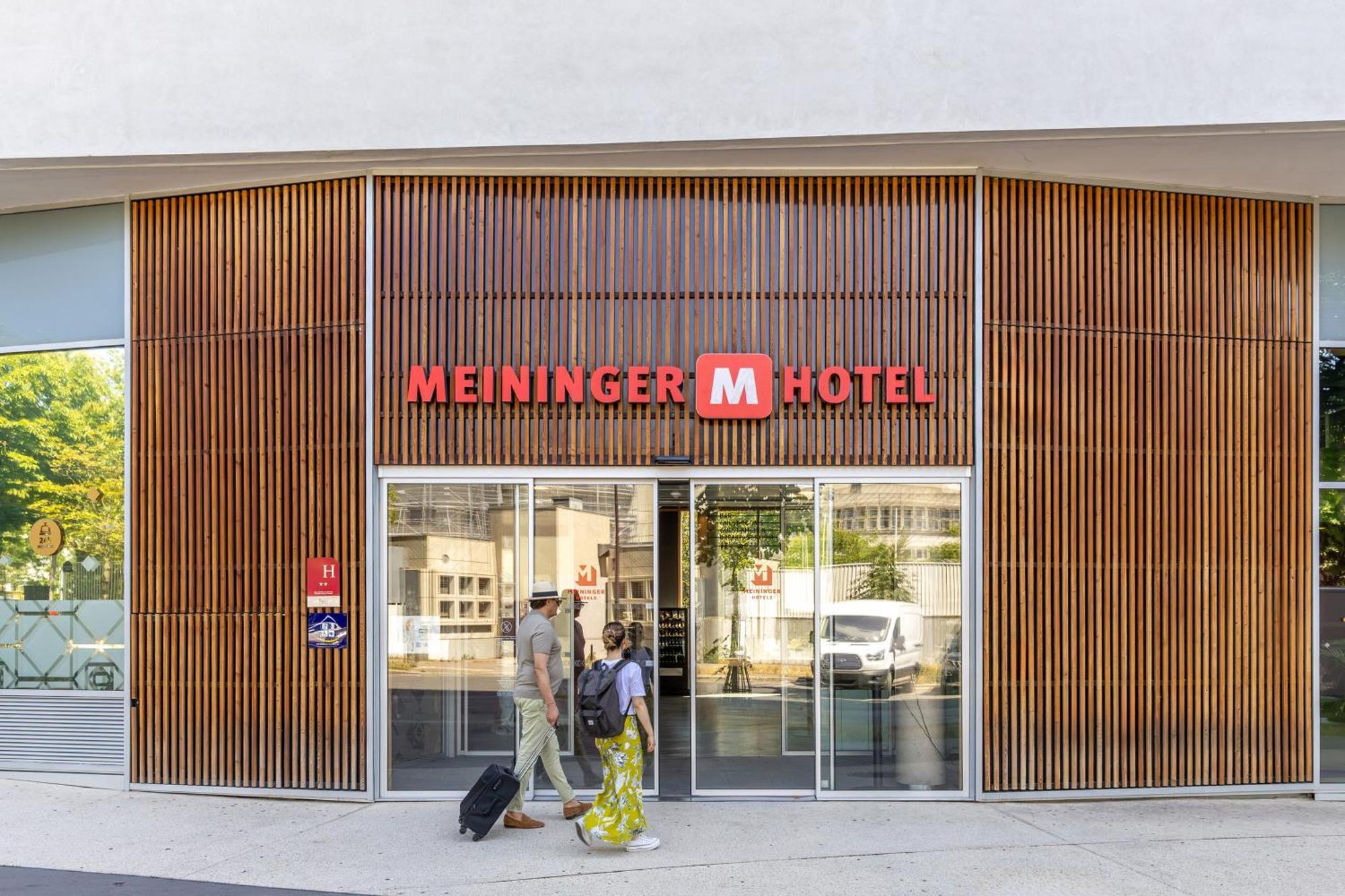 Hotel Meininger Porte De Vincennes 2*
